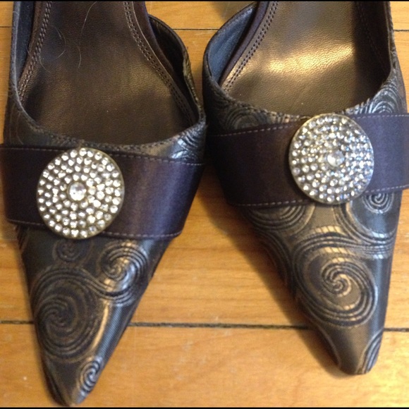 Beautiful heels with sparkle! - Picture 3 of 4